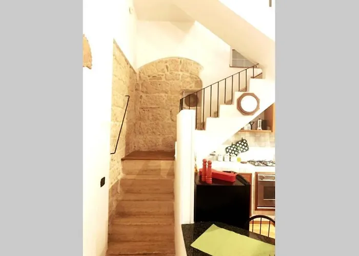 Corte Middorusso בארי